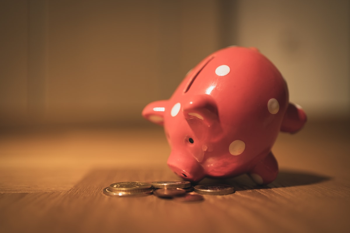 10 Practical and Hands-On Strategies to Save Money Starting Today