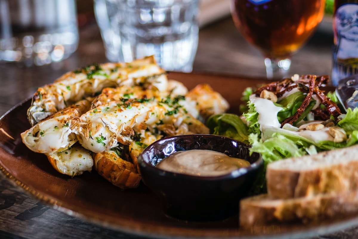 10 Proven Tips to Save Money on Food and Still Enjoy Every Bite